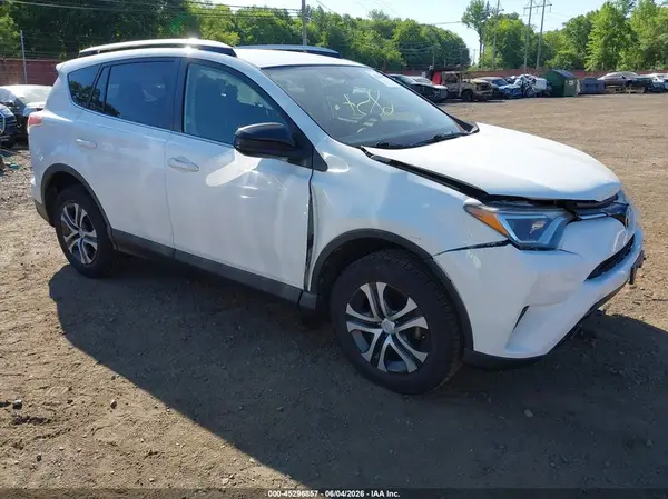 JTMBFREV3GJ099224 2016 TOYOTA RAV 4 - Image 1