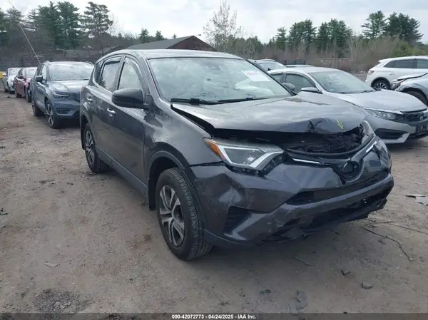 JTMBFREV3JJ190842 2018 TOYOTA RAV 4 - Image 1