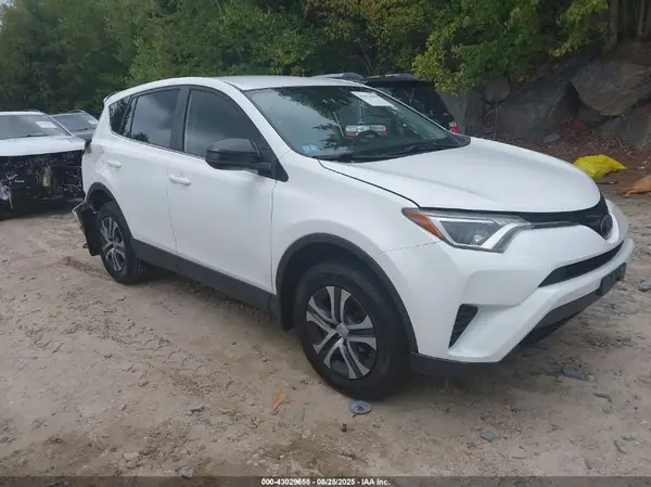 JTMBFREV3JJ200673 2018 TOYOTA RAV 4 - Image 1