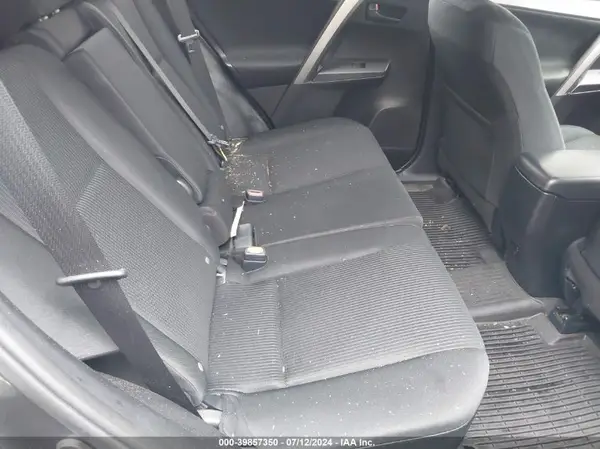 JTMBFREV3JJ225685 2018 TOYOTA RAV 4 - Image 8