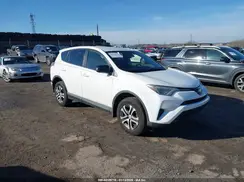 JTMBFREV3JJ258766 2018 TOYOTA RAV 4