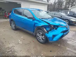 JTMBFREV3JJ724812 2018 TOYOTA RAV 4