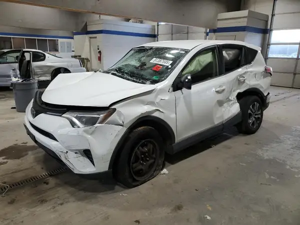 JTMBFREV3JJ746681 2018 TOYOTA RAV 4 - Image 1