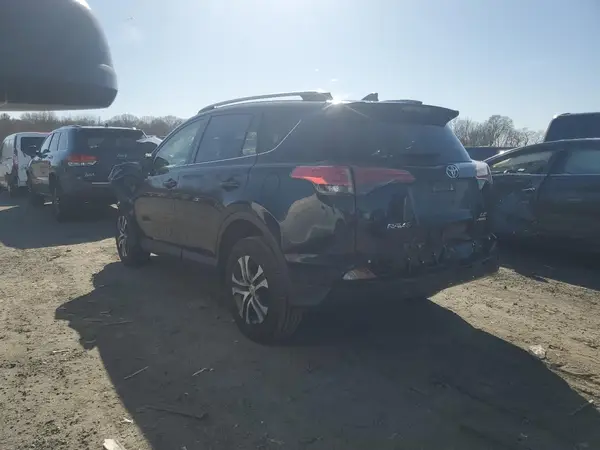 JTMBFREV3JJ747426 2018 TOYOTA RAV 4 - Image 2