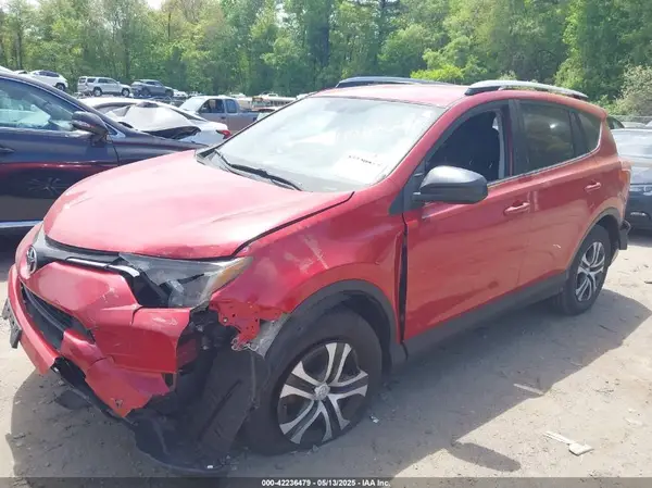 JTMBFREV4GJ071898 2016 TOYOTA RAV 4 - Image 2