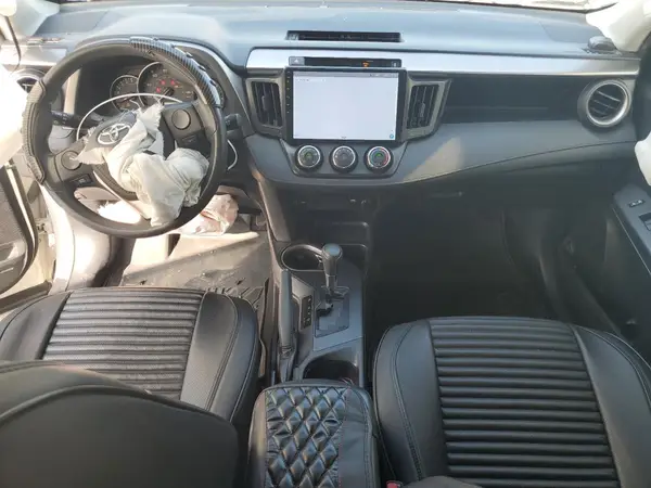 JTMBFREV4GJ073652 2016 TOYOTA RAV 4 - Image 8