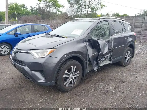 JTMBFREV4GJ098177 2016 TOYOTA RAV 4 - Image 2