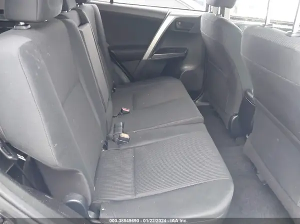 JTMBFREV4HJ161795 2017 TOYOTA RAV 4 - Image 8