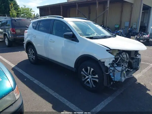 JTMBFREV4HJ701484 2017 TOYOTA RAV 4 - Image 1