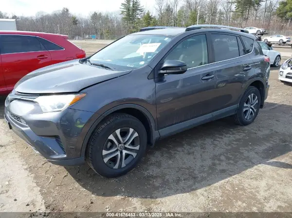 JTMBFREV4JJ191806 2018 TOYOTA RAV 4 - Image 2