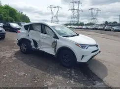 JTMBFREV4JJ193636 2018 TOYOTA RAV 4