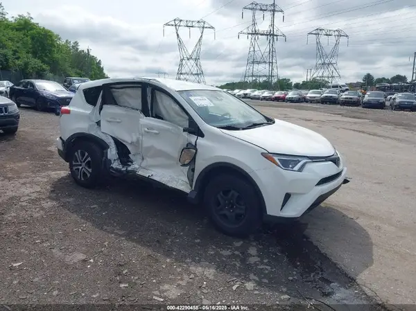 JTMBFREV4JJ193636 2018 TOYOTA RAV 4 - Image 1