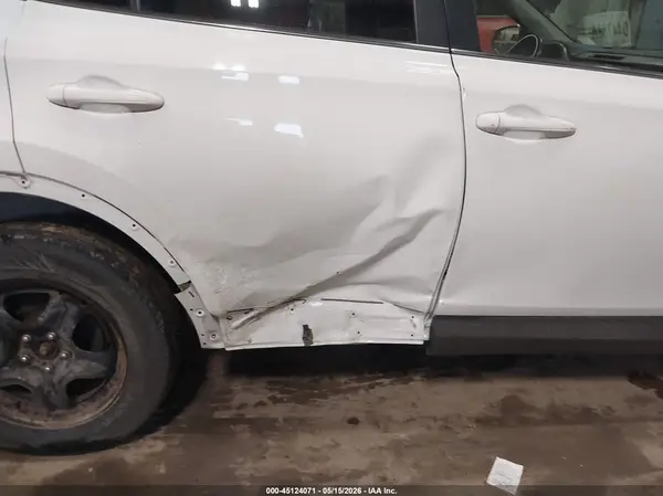 JTMBFREV4JJ231687 2018 TOYOTA RAV 4 - Image 1