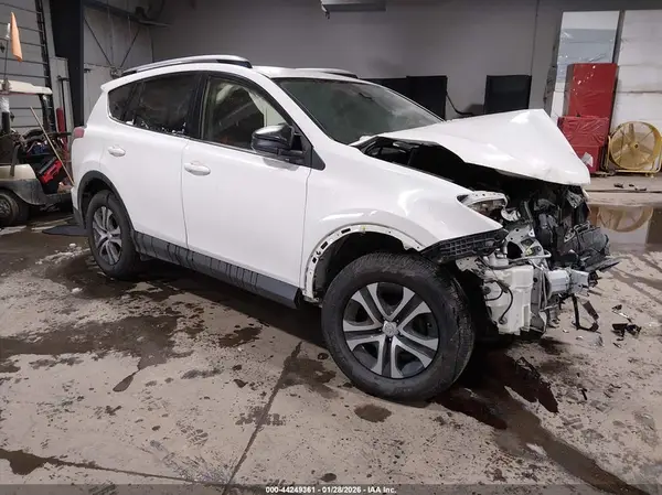 JTMBFREV4JJ233374 2018 TOYOTA RAV 4