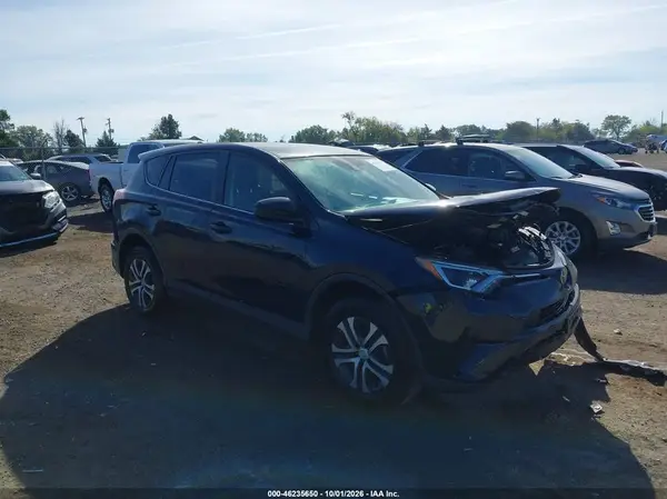 JTMBFREV4JJ256363 2018 TOYOTA RAV 4 - Image 1