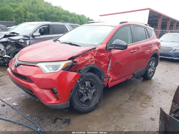 JTMBFREV5GJ070789 2016 TOYOTA RAV 4 - Image 2