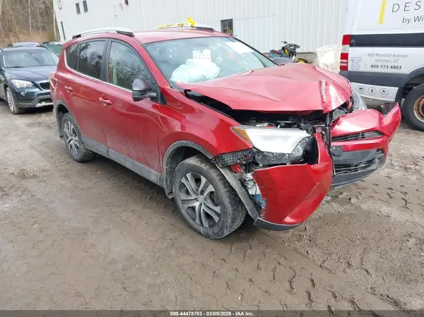 JTMBFREV5GJ082554 2016 TOYOTA RAV 4 - Image 1