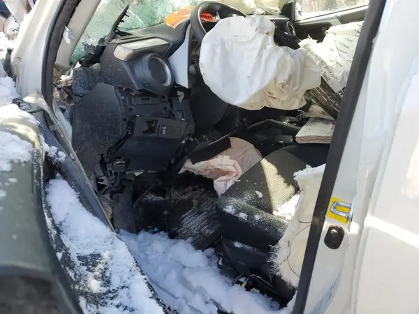 JTMBFREV5GJ099046 2016 TOYOTA RAV 4 - Image 8