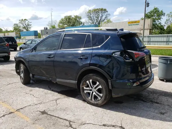 JTMBFREV5HJ109401 2017 TOYOTA RAV 4 - Image 2