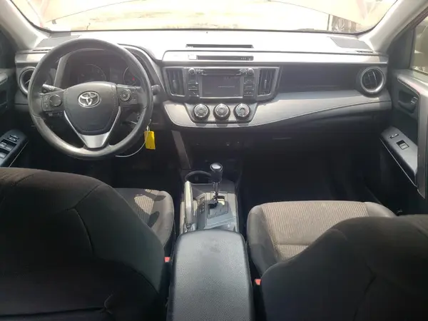 JTMBFREV5HJ116770 2017 TOYOTA RAV 4 - Image 8
