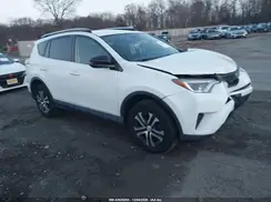 JTMBFREV5HJ121502 2017 TOYOTA RAV 4