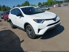 JTMBFREV5HJ126313 2017 TOYOTA RAV 4
