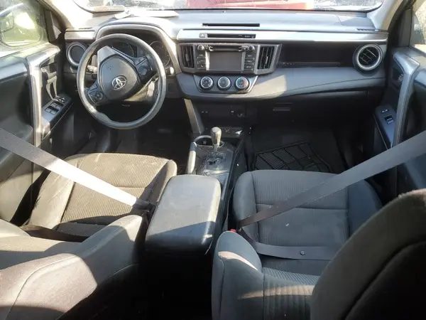 JTMBFREV5HJ128840 2017 TOYOTA RAV 4 - Image 8