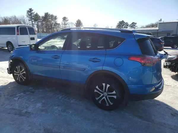 JTMBFREV5HJ141037 2017 TOYOTA RAV 4 - Image 2