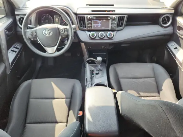 JTMBFREV5HJ146464 2017 TOYOTA RAV 4 - Image 8