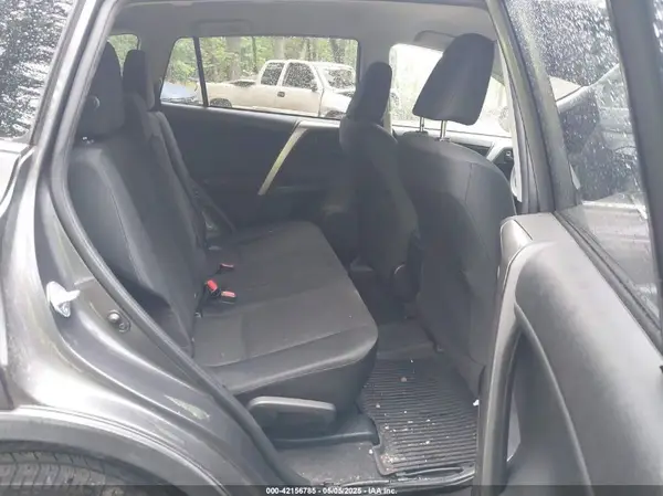 JTMBFREV5HJ700778 2017 TOYOTA RAV 4 - Image 8