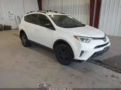 JTMBFREV5HJ703339 2017 TOYOTA RAV 4