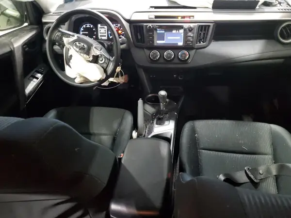 JTMBFREV5HJ705477 2017 TOYOTA RAV 4 - Image 8