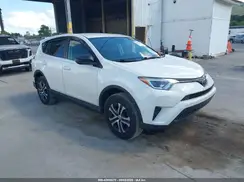 JTMBFREV5HJ715037 2017 TOYOTA RAV 4
