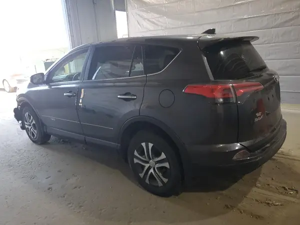 JTMBFREV5JJ213165 2018 TOYOTA RAV 4 - Image 2