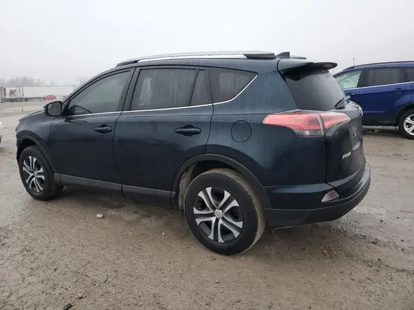 JTMBFREV5JJ235070 2018 TOYOTA RAV 4 - Image 2