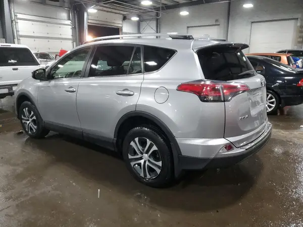JTMBFREV5JJ252242 2018 TOYOTA RAV 4 - Image 2