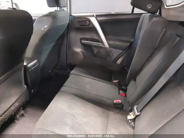 JTMBFREV5JJ260115 2018 TOYOTA RAV 4 - Image 8