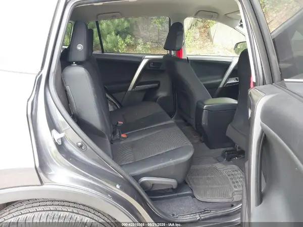JTMBFREV5JJ726531 2018 TOYOTA RAV 4 - Image 8