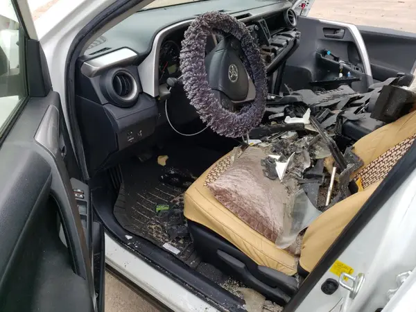 JTMBFREV6GJ095748 2016 TOYOTA RAV 4 - Image 8