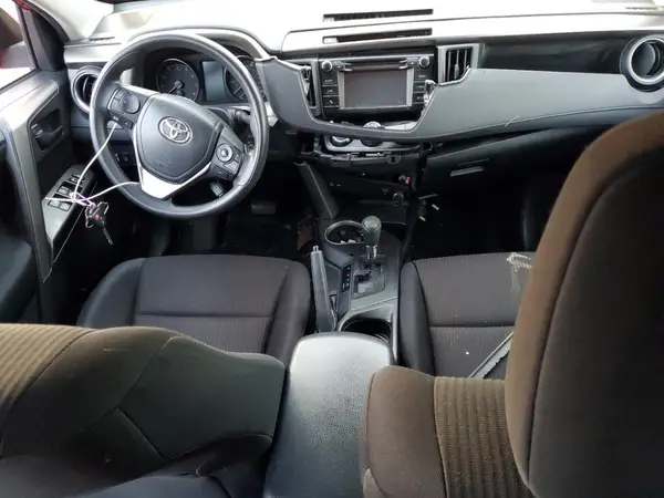 JTMBFREV6HJ110394 2017 TOYOTA RAV 4 - Image 8