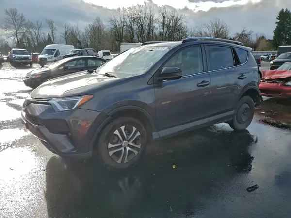 JTMBFREV6HJ145033 2017 TOYOTA RAV 4 - Image 1