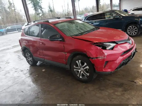 JTMBFREV6HJ145761 2017 TOYOTA RAV 4 - Image 1