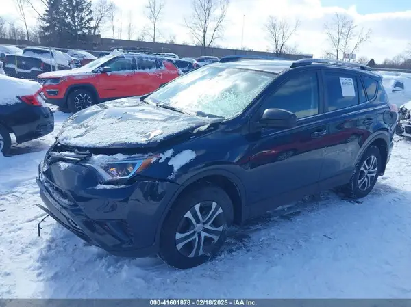 JTMBFREV6HJ169686 2017 TOYOTA RAV 4 - Image 2