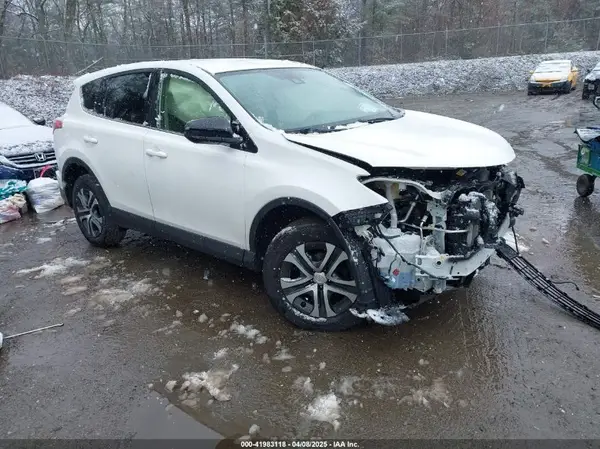 JTMBFREV6HJ170417 2017 TOYOTA RAV 4 - Image 1