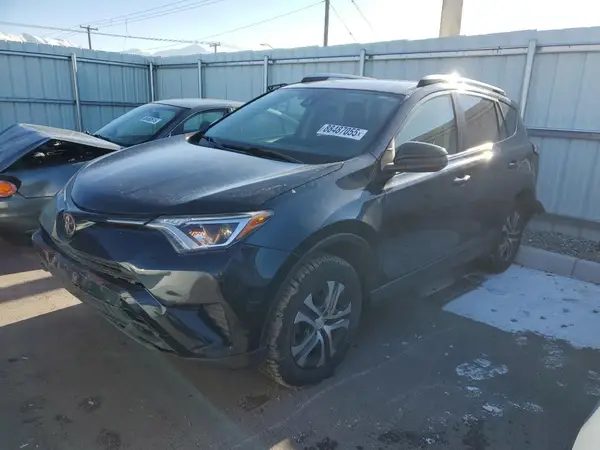 JTMBFREV6HJ170501 2017 TOYOTA RAV 4 - Image 1