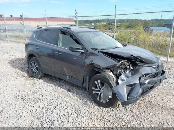 JTMBFREV6HJ708744 2017 TOYOTA RAV 4 - Image 1