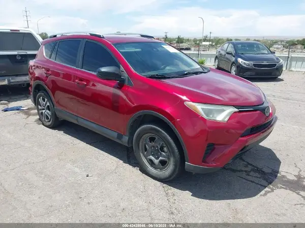 JTMBFREV6JD224626 2018 TOYOTA RAV 4 - Image 1