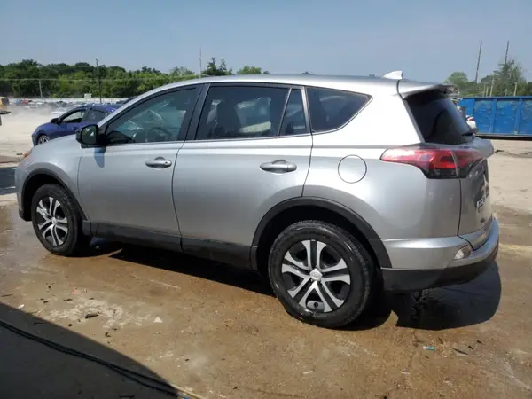 JTMBFREV6JJ202854 2018 TOYOTA RAV 4 - Image 2