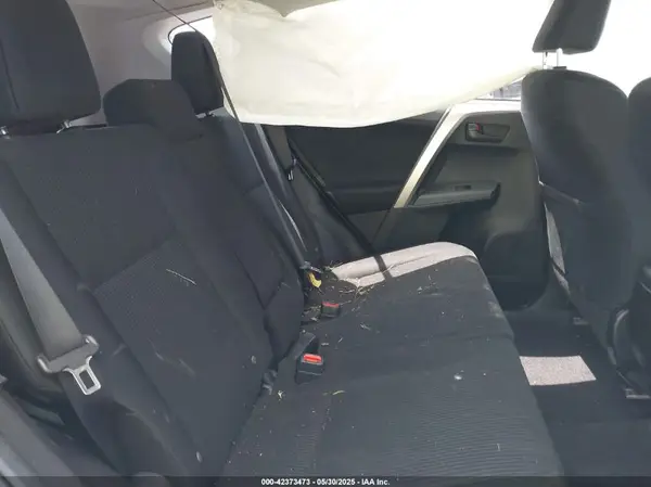 JTMBFREV6JJ219895 2018 TOYOTA RAV 4 - Image 8