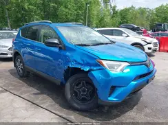 JTMBFREV6JJ227527 2018 TOYOTA RAV 4